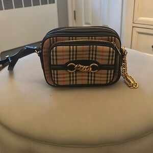 Burberry crossbody